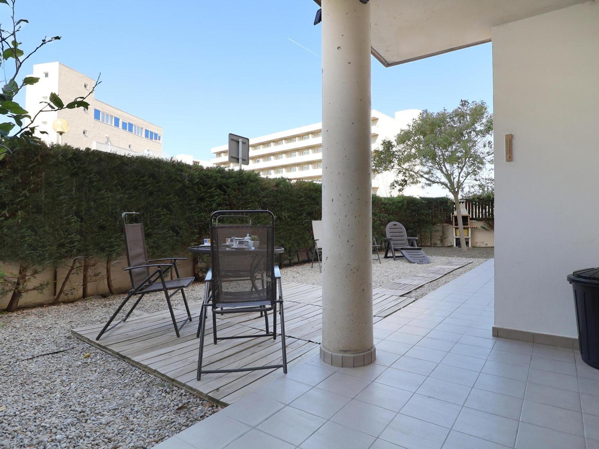 Alquiler De Moderno De 2 Con Jardin Privado, - Es-366-7 Rosas
