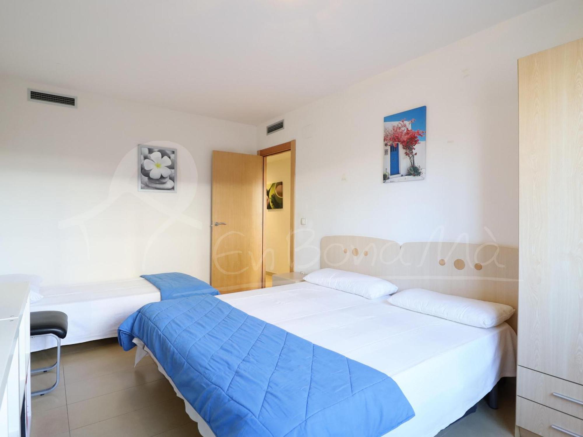 Alquiler De Moderno De 2 Con Jardin Privado, - Es-366-7 Rosas