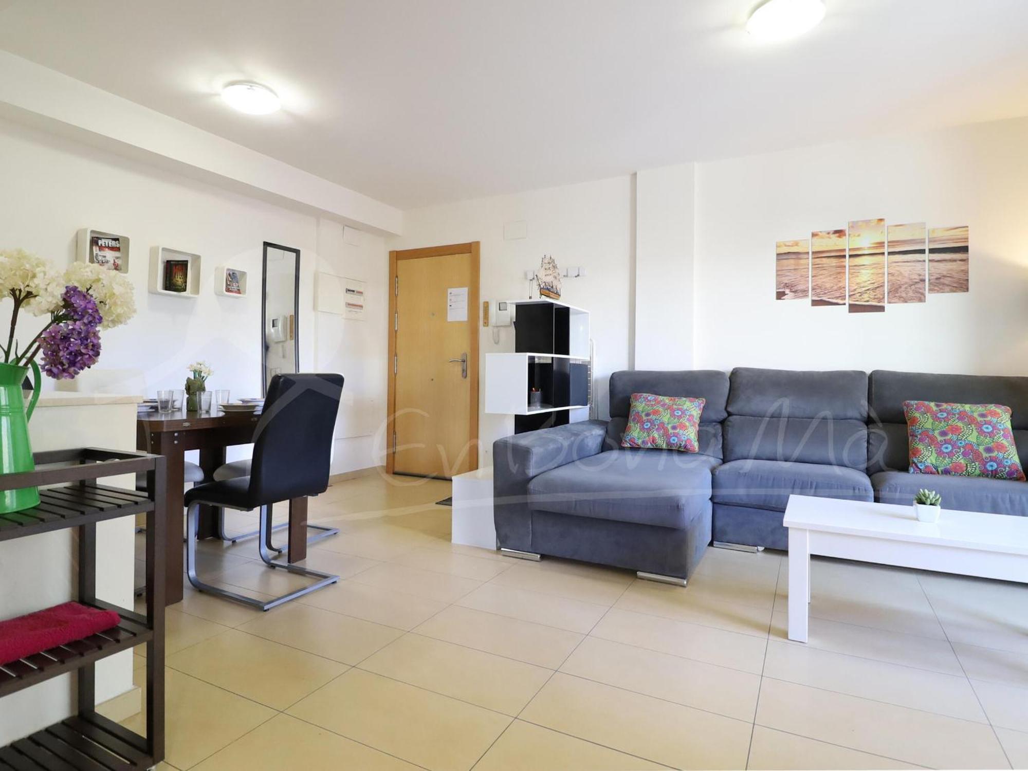 Alquiler De Moderno De 2 Con Jardin Privado, - Es-366-7 * Rosas